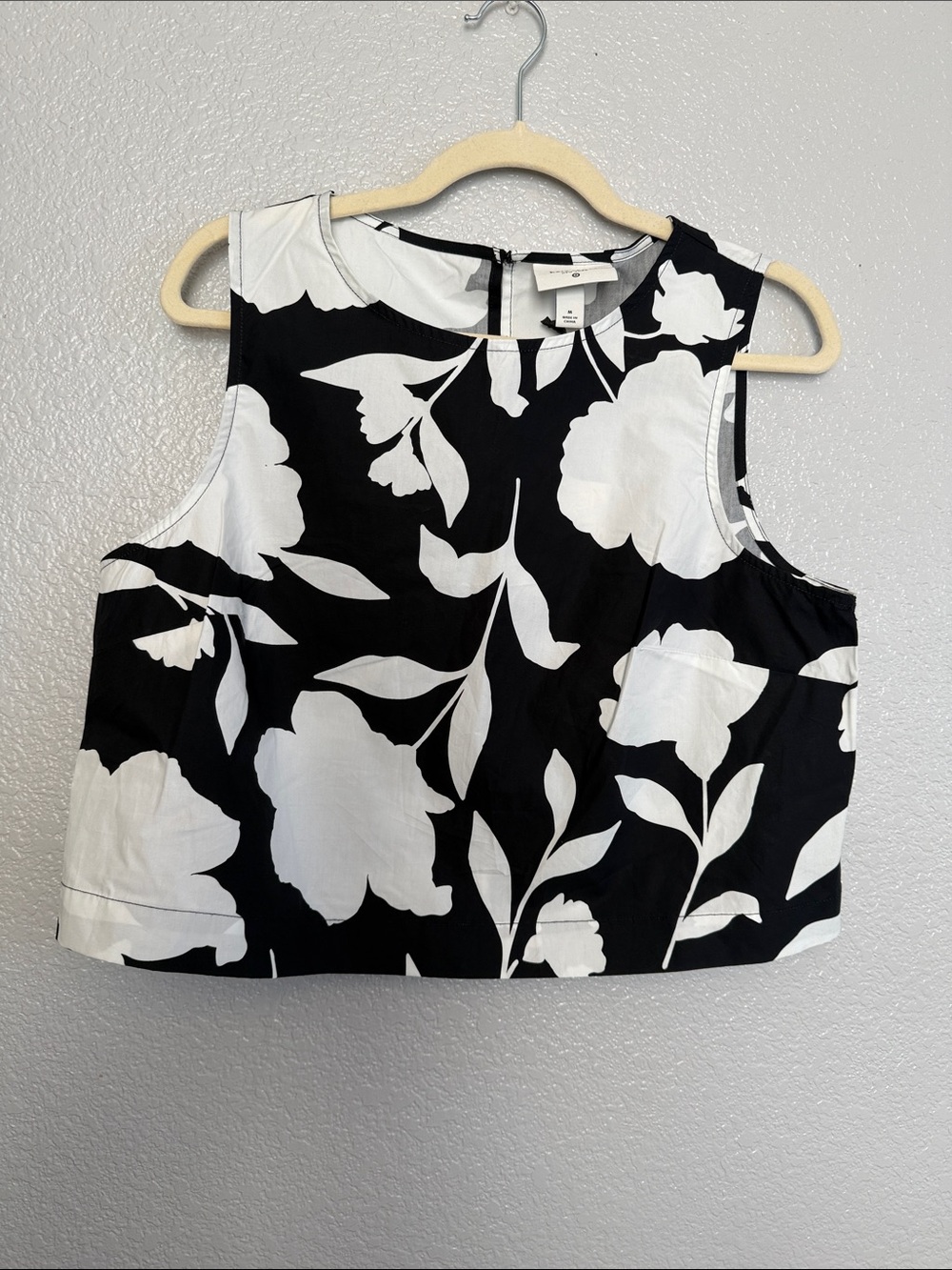 kate spade Black and White Floral Crop Top